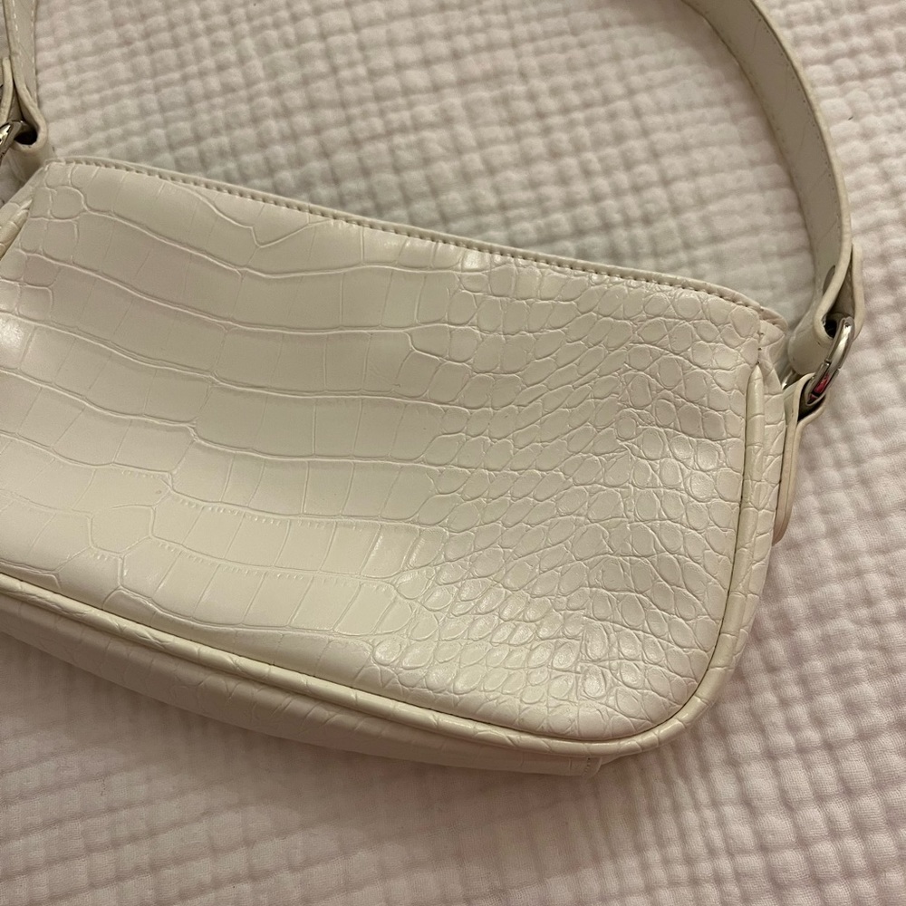 Crocodile skin like bag